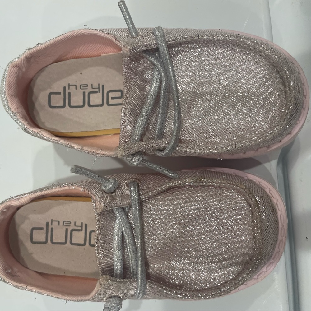 Pink glitter hey dudes